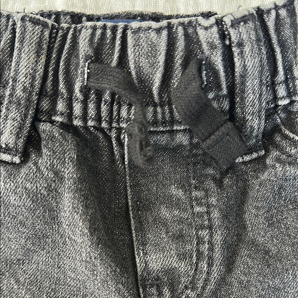 NWOT GAP FACTORY Kids Black Denim Cut Off Shorts XS (4-5) - Picture 3 of 4